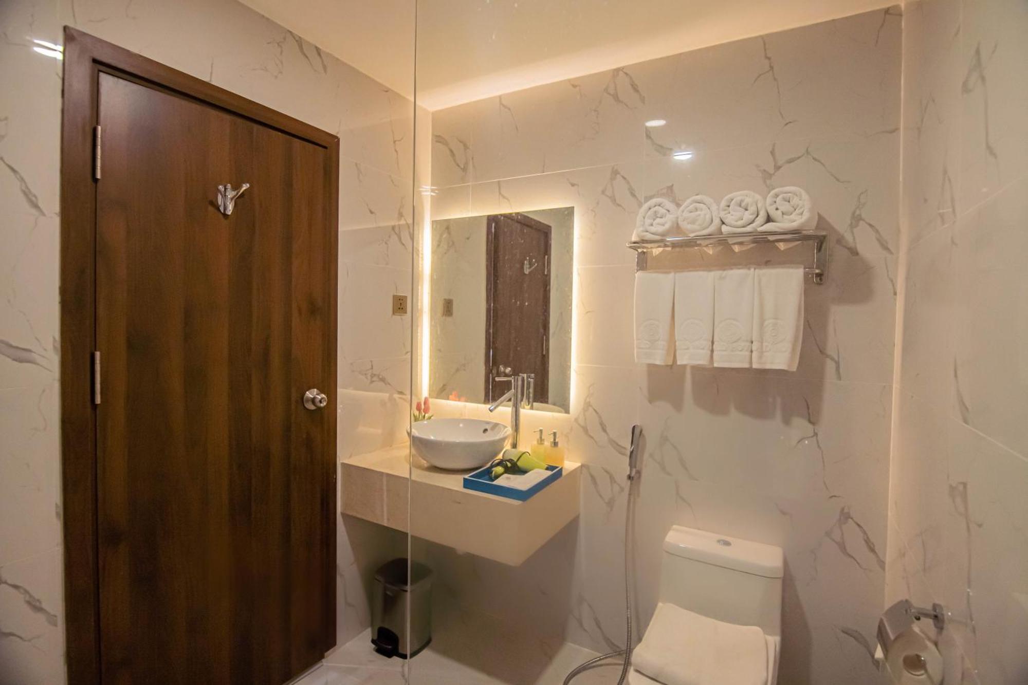 Gold Hotel Da Nang By Haviland Exterior foto